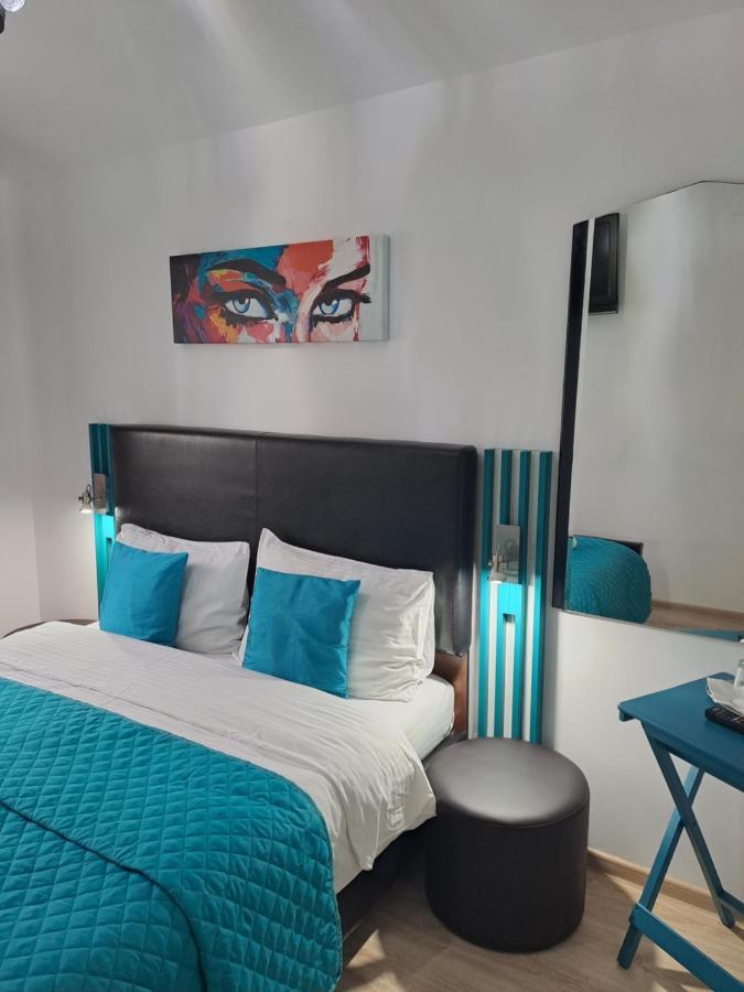 Alexander House Hotel Deva Bagian luar foto
